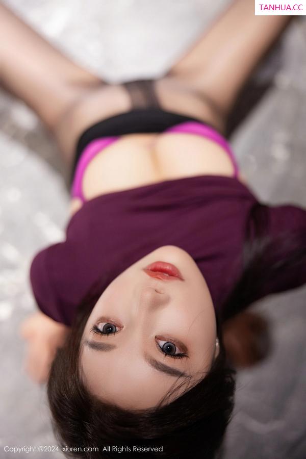 杨晨晨 sugar小甜心CC [XiuRen]高清写真图 2024.11.08 No.9421 杨晨晨Yome 黑丝美腿第65张图片